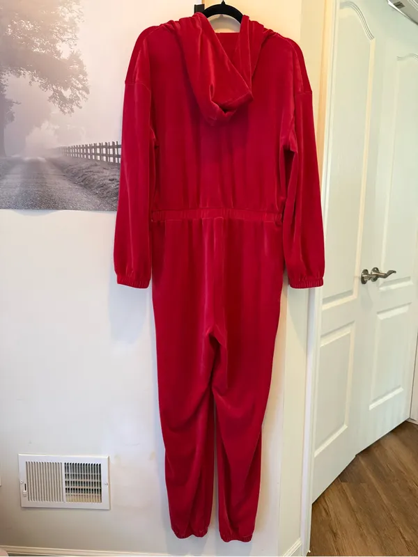 Juicy Couture Red Velour Zip Tracksuit Size Medium - Image 2