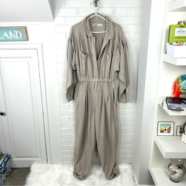 Free People Beach Faye Jumpsuit in Oyster Size M - Image 4