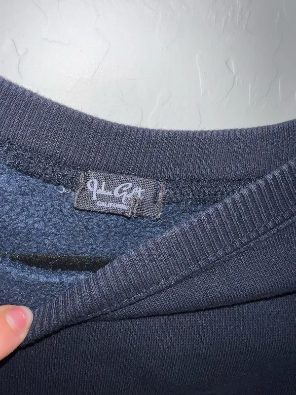 Brandy Melville Malibu Sweatshirt - Image 2
