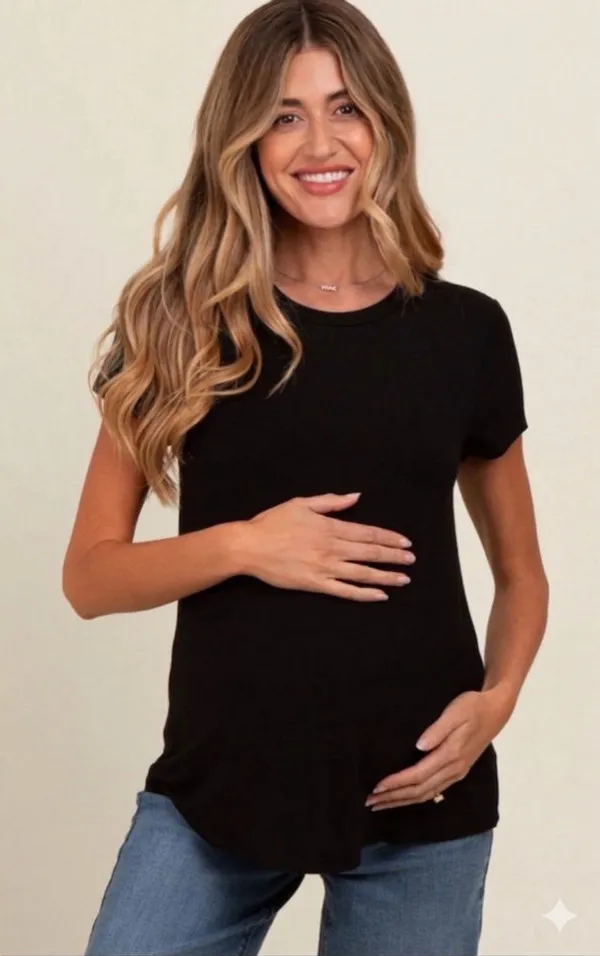 2Pk NEW Maternity Ingrid & Isabel Black Crew Neck T-Shirt Size M Non-Ruched - Image 5