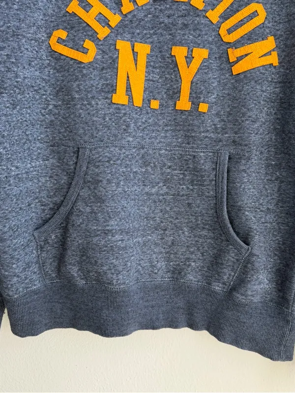 Champion off-the-shoulder sweatshirt - Image 8