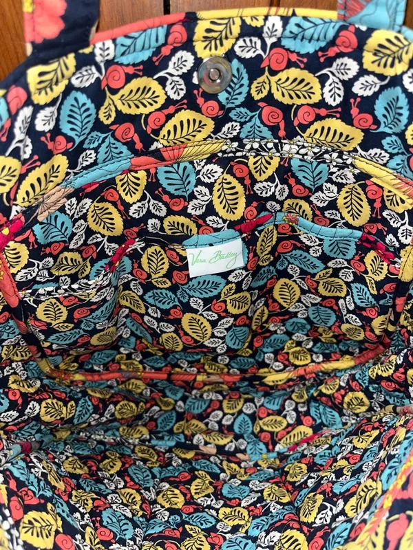 Vera Bradley Tote - Image 3