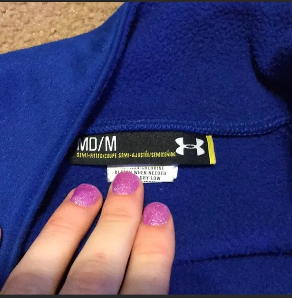 Under Armour Semi Fitted 1/4 Zip - Image 2