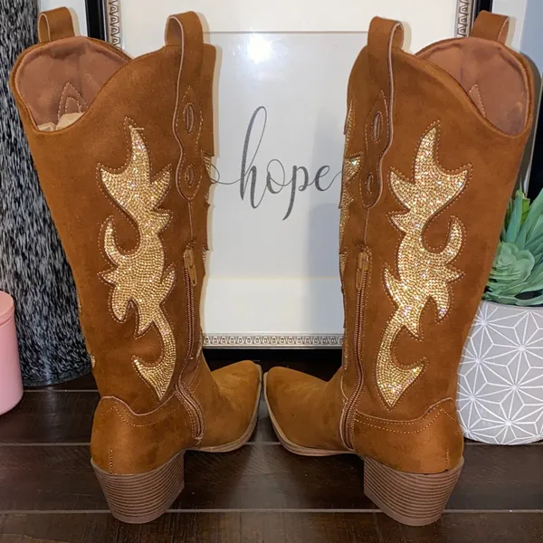 NWT!! Material Girl Brown Cowgirl Boots with Gold Accents Size 6.5 - Image 11