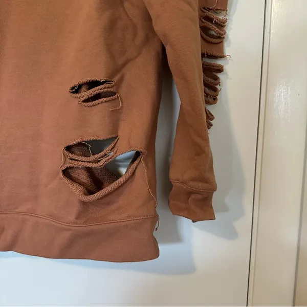 ALO Yoga Fade Distressed Pullover Crewneck Sweatshirt Womens Small Tan - Image 6