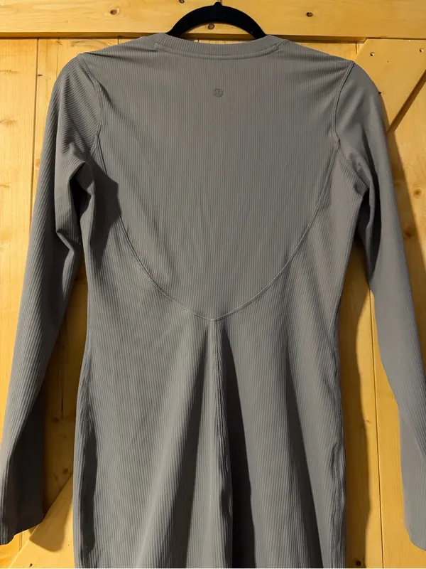 Lululemon All Aligned Ribbed Long-Sleeve Henley Dress Size 6 Gray- EUC - Image 9