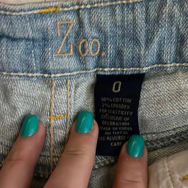 Zoo Jean Shorts - Image 3