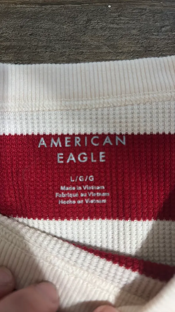 American Eagle Baby Tee - Image 2