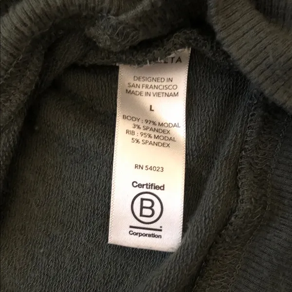 Athleta Gray Long Sleeve - Image 3