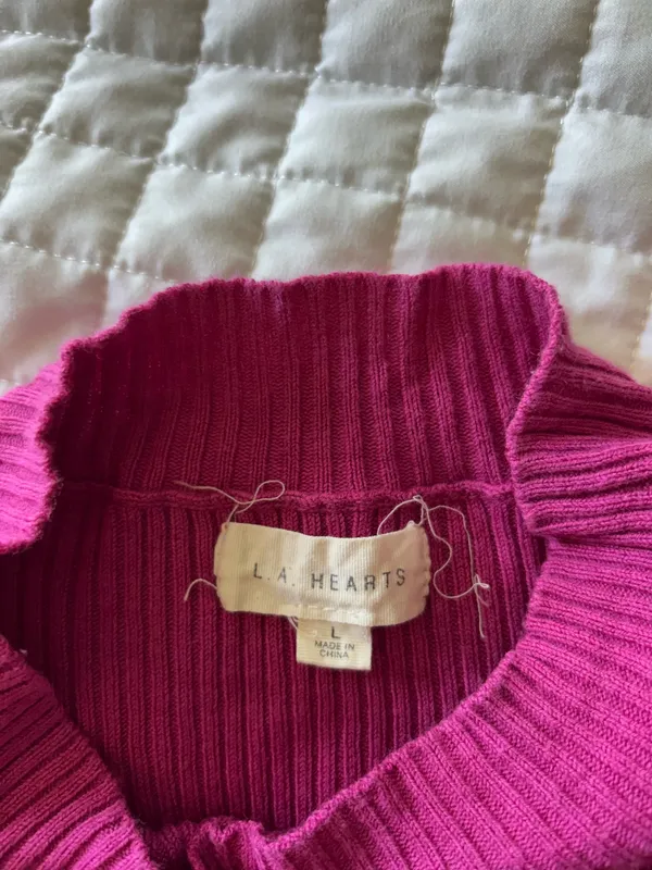 Mock Neck Cropped Sweater - Image 2