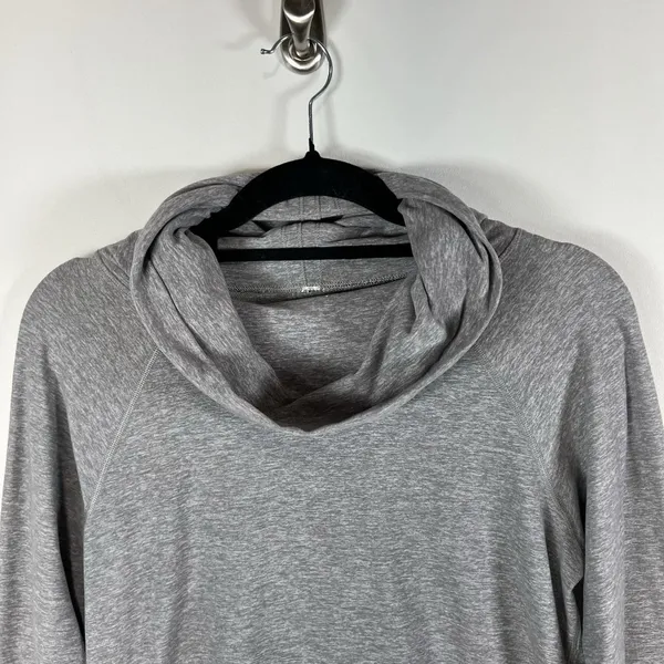 Lululemon Womens Gray Make A Move Long Sleeve Cowl Neck Pullover sz‎ 8 - Image 3