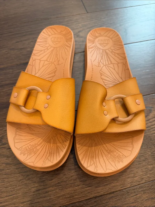 Reef Vista SoHo Cruz Sandals Size 10 in Natural - C67-040 - Image 6