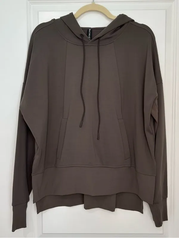 Athleta Mission Hoodie in Shale Brown Size Medium - Image 7