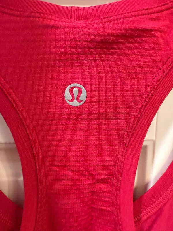 Lululemon Swiftly Tech Racerback Tank Hip 2.0 Length - Image 5