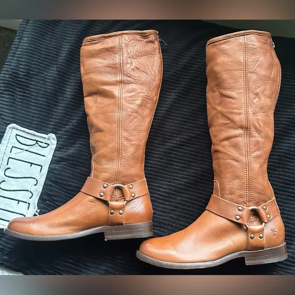 Frye Melissa Button Inside Zip Leather Boot COGNAC/BROWN Color NEW - Image 12