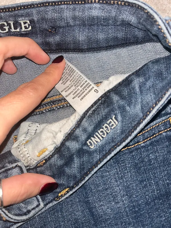 American Eagle Jeggings - Image 3