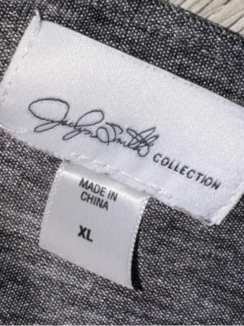 Jaclyn smith grey gray short sleeve shirt top - Image 3