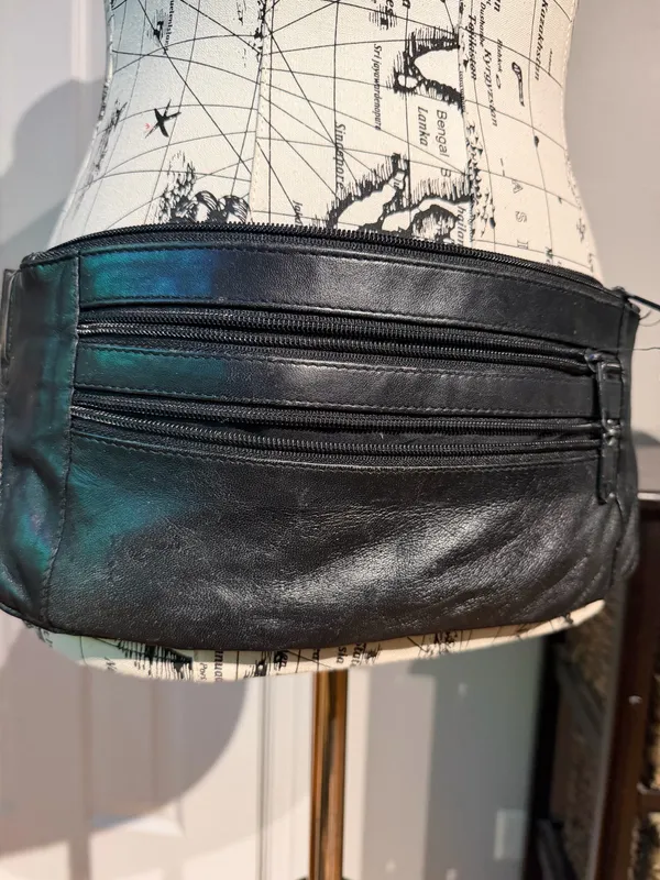 Wilsons Leather Vintage fanny pack waist belt bag sport casual travel Black festival unisex - Image 2
