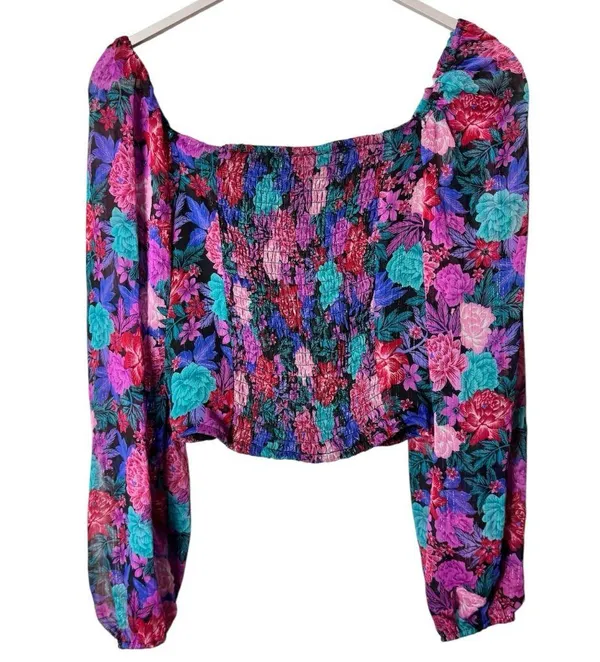 SO Floral Women's Long Sleeve Rusched Front Crop Blouse Sz L NWT - Image 5