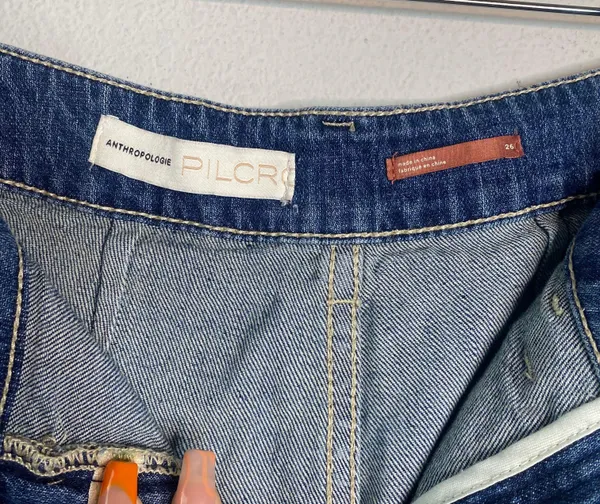 Pilcro Jeans Ultra High-Rise Darted Relaxed Denim Size 26 - Image 9