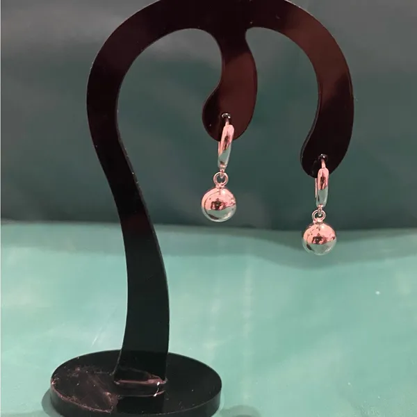 .925 Sterling Silver Elegant Silver Drop Earrings - Image 4