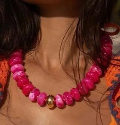 SheIn 1pc Women's Oversized Bead Decor Oval Bead Bohemian Style Necklace - Image 2