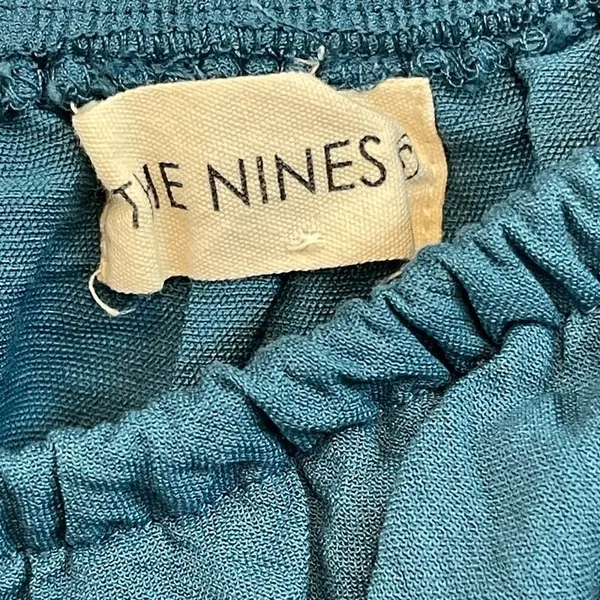 The nines S Small Ruffled Off-Shoulder Teal Crop Top with Tie Hem - Image 4