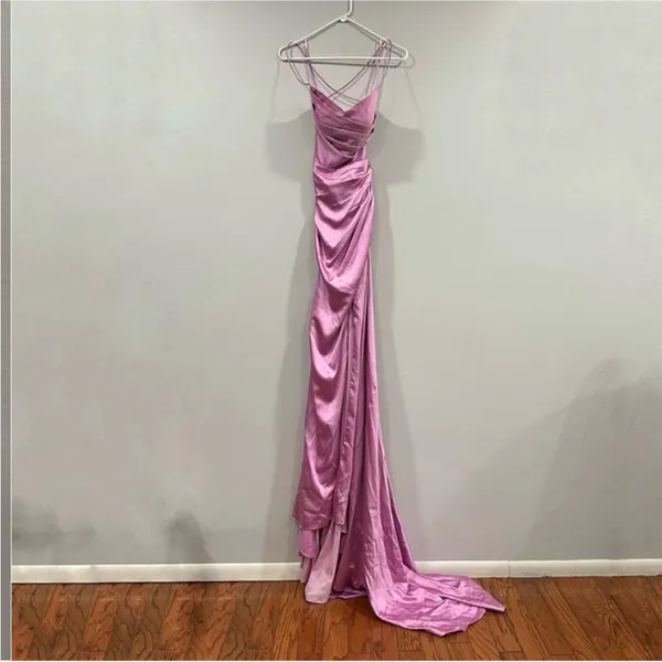 Ashley Lauren Spaghetti Strap Ruched Dress Style 11162 Lilac size 0 - Image 3