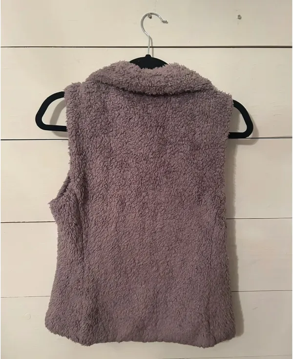 Patagonia fleece vest - Image 2