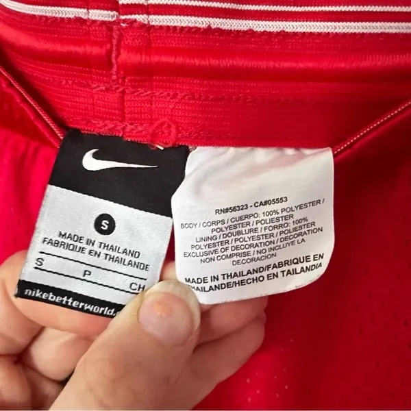 Nike Women's Vibrant Red Athletic Shorts Elastic‎ Waist Pull On sz small Soccer - Image 3