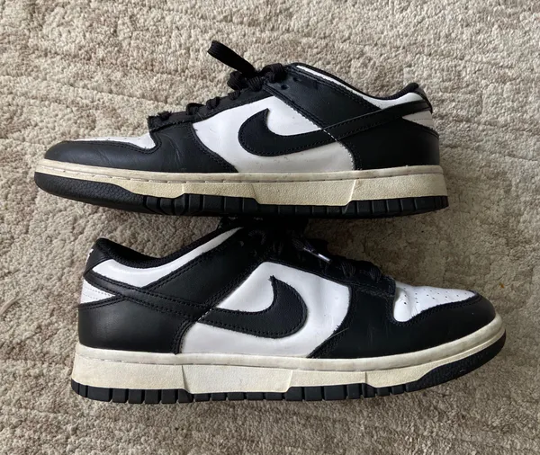 Nike Dunks - Image 2