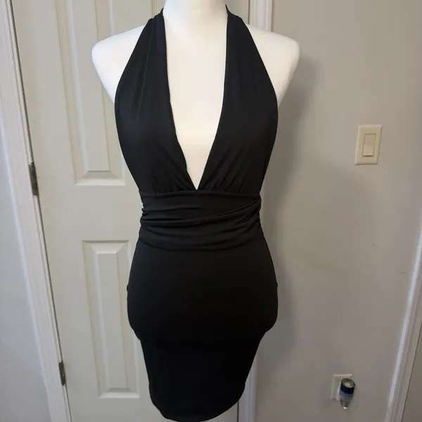 SHEIN Small Black Halter Deep V Neck Ruched Bodycon Formal Dress Open Back NWOT - Image 4
