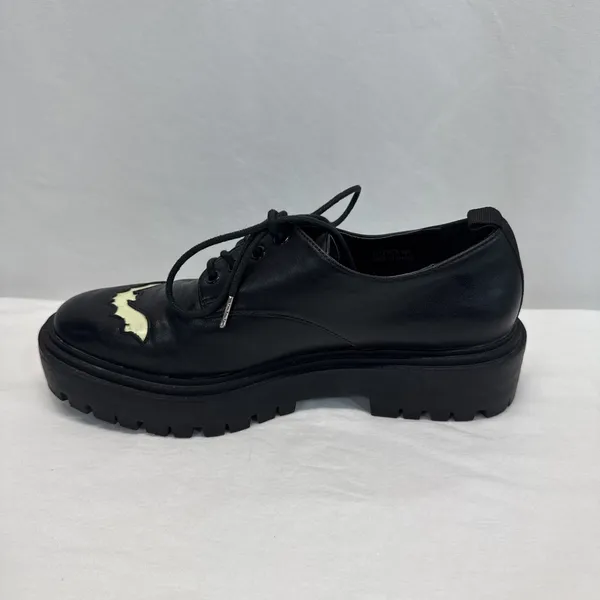 Hot Topic Glow In Dark Bats Lace Oxford 8 Halloween Goth Grunge Dark Romantic - Image 4
