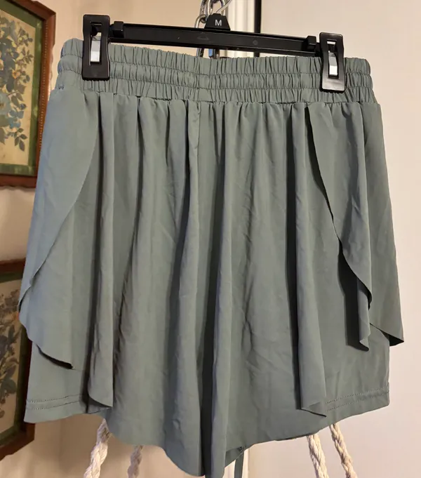 Altar'd State Flowwy Shorts - Image 2