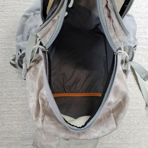 The North Face Wasatch Laptop Backpack Floral Print Beige Grey Daypack Hiking - Image 7
