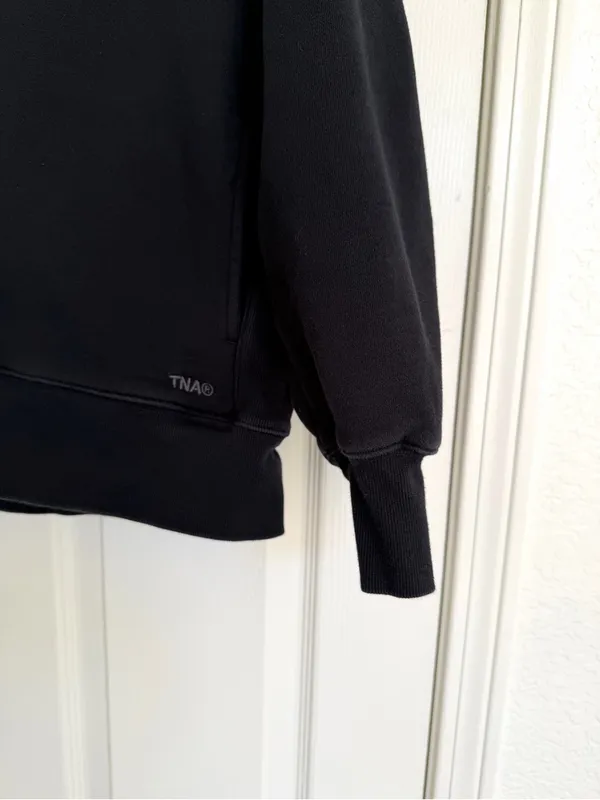 Aritzia TNA Black Half-Zip Fleece boyfriend Sweater XS - Image 5