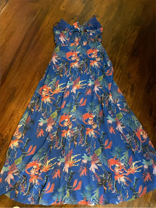 Akira Promise Falls Tie Front Open Midriff Maxi Dress Large - Image 2