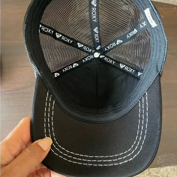 ROXY | Black Adjustable Trucker Hat - Image 6