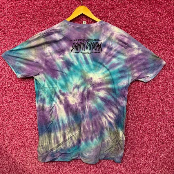 Nightmare before Xmas Danny elf man tiedye tee size 2XL - Image 3