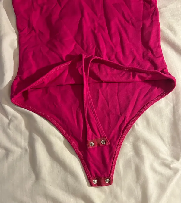 Aritzia Babaton Bodysuit - Image 5