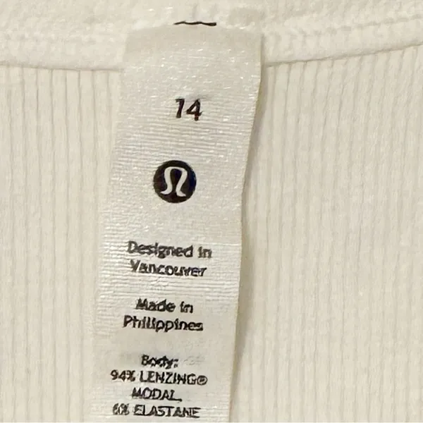 Lululemon Plus Size 14 Hold Tight Cropped Tank Top Soft Ribbed White - Image 3