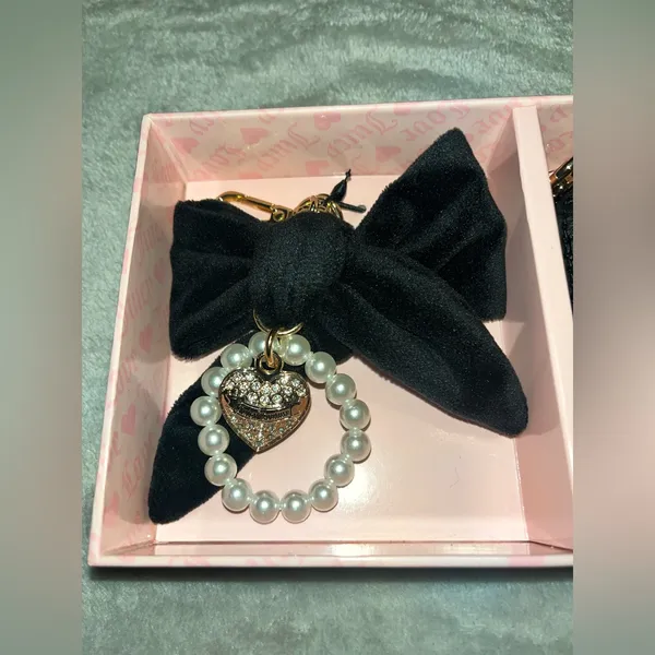 Juicy Couture Key Holder Card Wallet TAB WALLET DANGLE SET LIQUORICE - Image 2