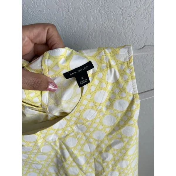 Ann Taylor Rattan Peplum Top Lemon Twist Yellow White Tie Back Bow Preppy Size M - Image 9