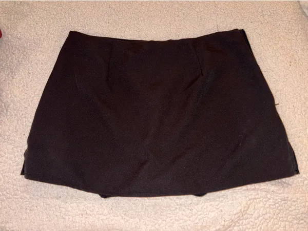 Black mini skirt Size L - Image 6