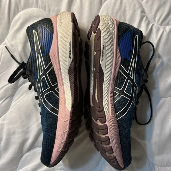 ASICS GT-2000 Lite Truss Cross Trainer Size 8 - Image 4
