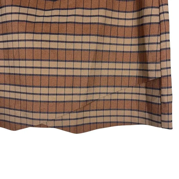 Versona Faux Wrap Plaid Skort Brown Tan Preppy Asymmetrical Hem Size L - Image 4