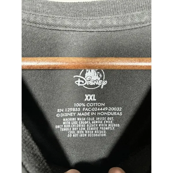 Walt Disney World Black Metalllic Rainbow Logo Magic‎ Kingdom Disney T-shirt XXL - Image 3