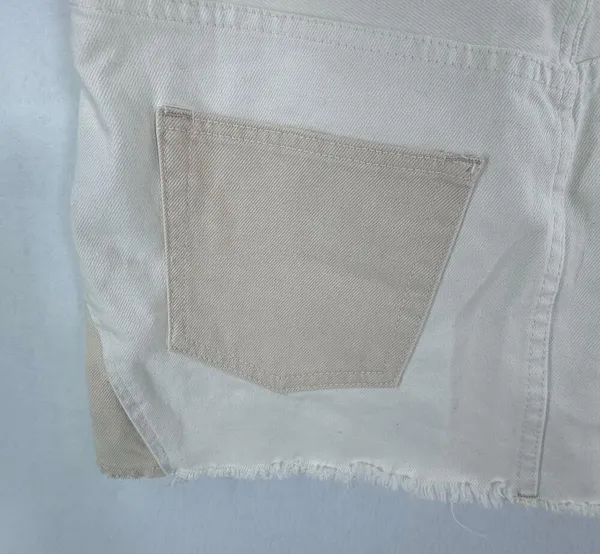 We the Free by Free People Ivory Patched low rise Denim Mini Skirt Size 30. - Image 6