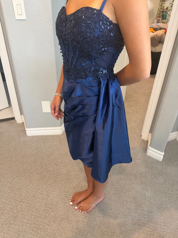 Amazon Navy homecoming dress - Image 3