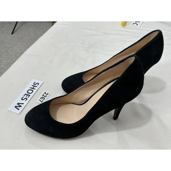 Womans Nine West Swankyo Black Suede Slip On Stiletto Pumps Size 9.5 M - Image 3